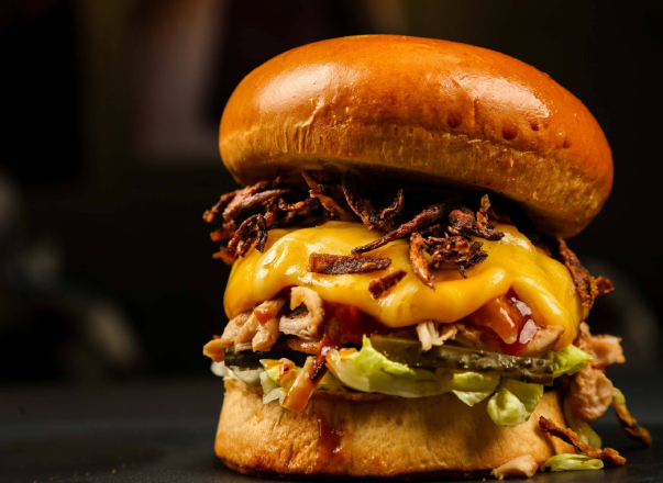 The Rise of the ‘Burgerfluencer’: Why Everyone’s Reviewing Buns in 2025